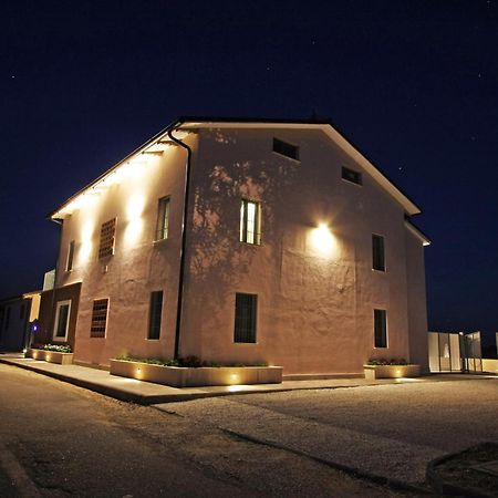 فيلا La Collina Del Girasole Montecastrilli المظهر الخارجي الصورة