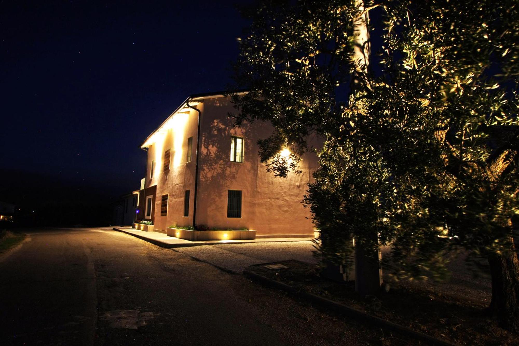 فيلا La Collina Del Girasole Montecastrilli المظهر الخارجي الصورة